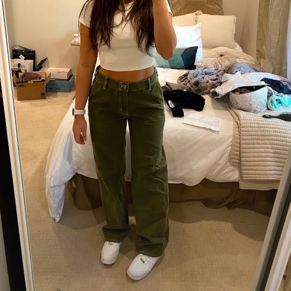 Aritzia TNA Green Baggy Pants